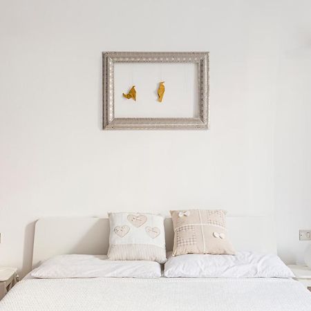 Comfy Apartment In Corso Como Milano Eksteriør billede